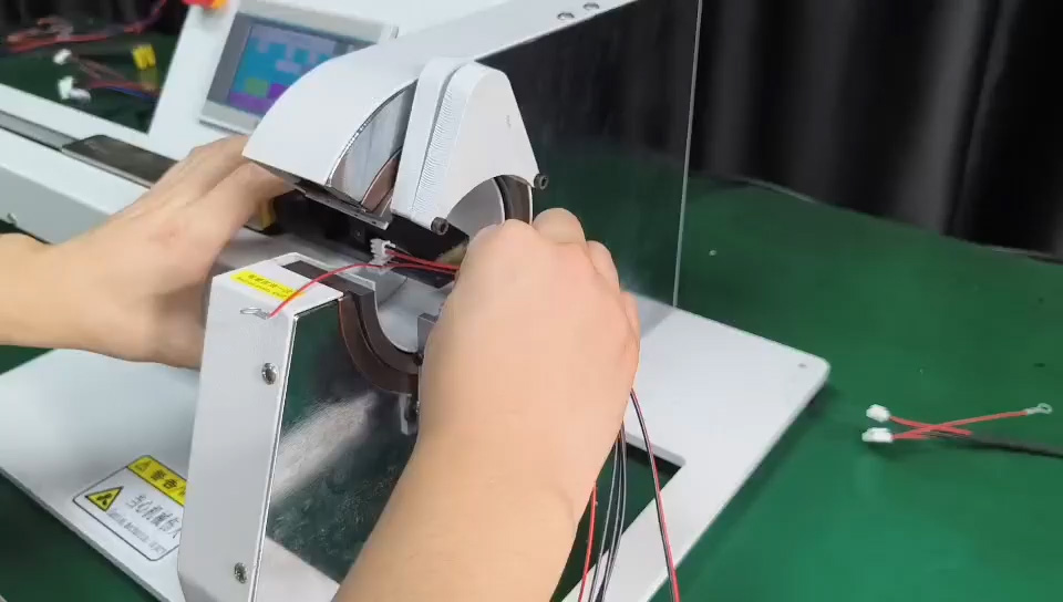 多分支膠帶纏繞機｜同步纏繞多條線束，提升包裝效率