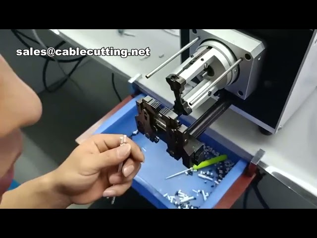 高精度半自動RG58 RG6同軸電纜剝線機｜工廠自動化設備首選