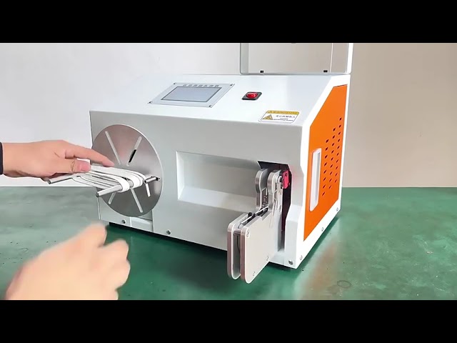 高速全自動線束纏繞機｜電子線觸控螢幕包膠帶設備