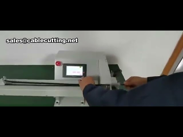 線束膠帶纏繞機搭配牽引裝置 | 高效自動化包裝設備