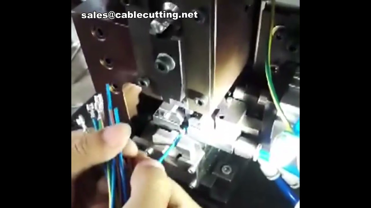 DC/AC端子壓接機｜自動剝線壓著設備，提升工廠自動化效率