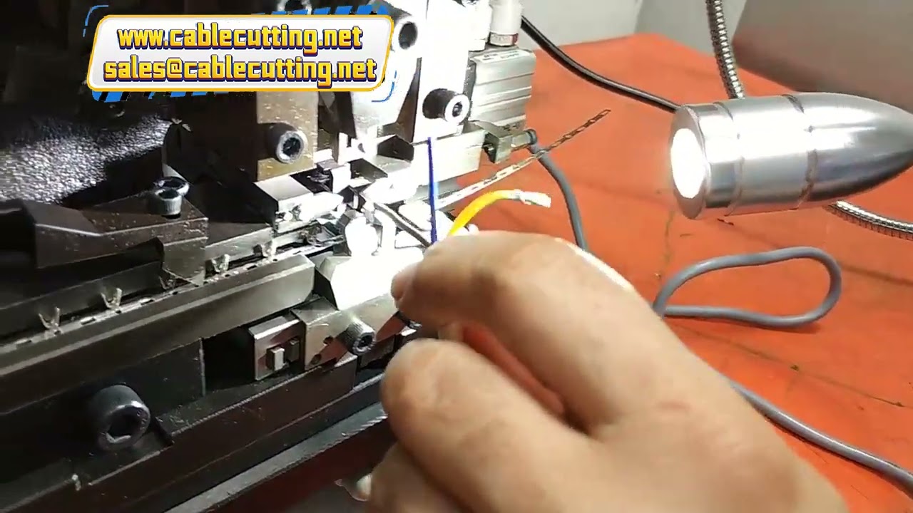 靜音高效電線剝線壓接機｜Super Mute 電纜剝線與端子壓接專用機