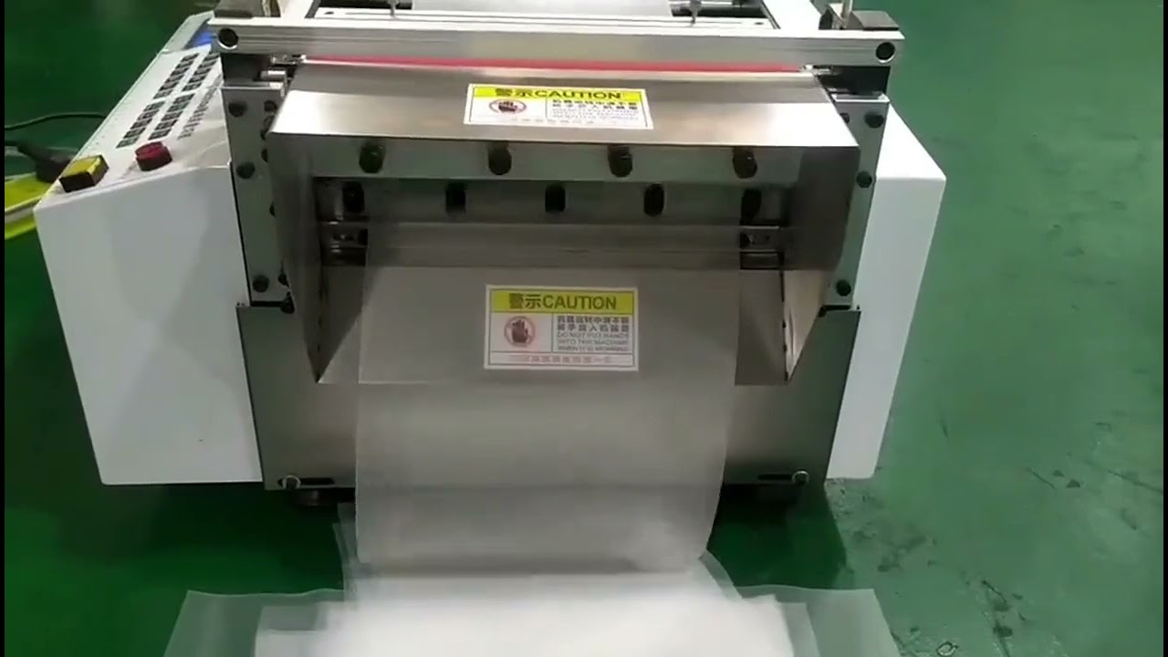 桌上型自動切管機｜精密管材切割設備