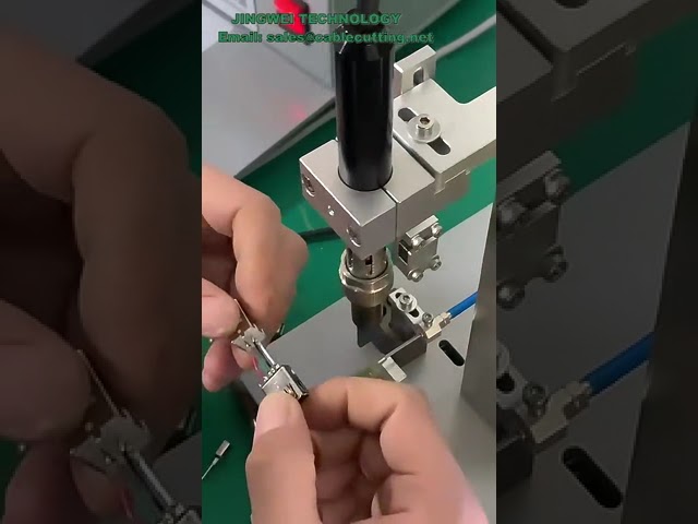 半自動USB開關連接器焊接機｜高效PCB焊線設備