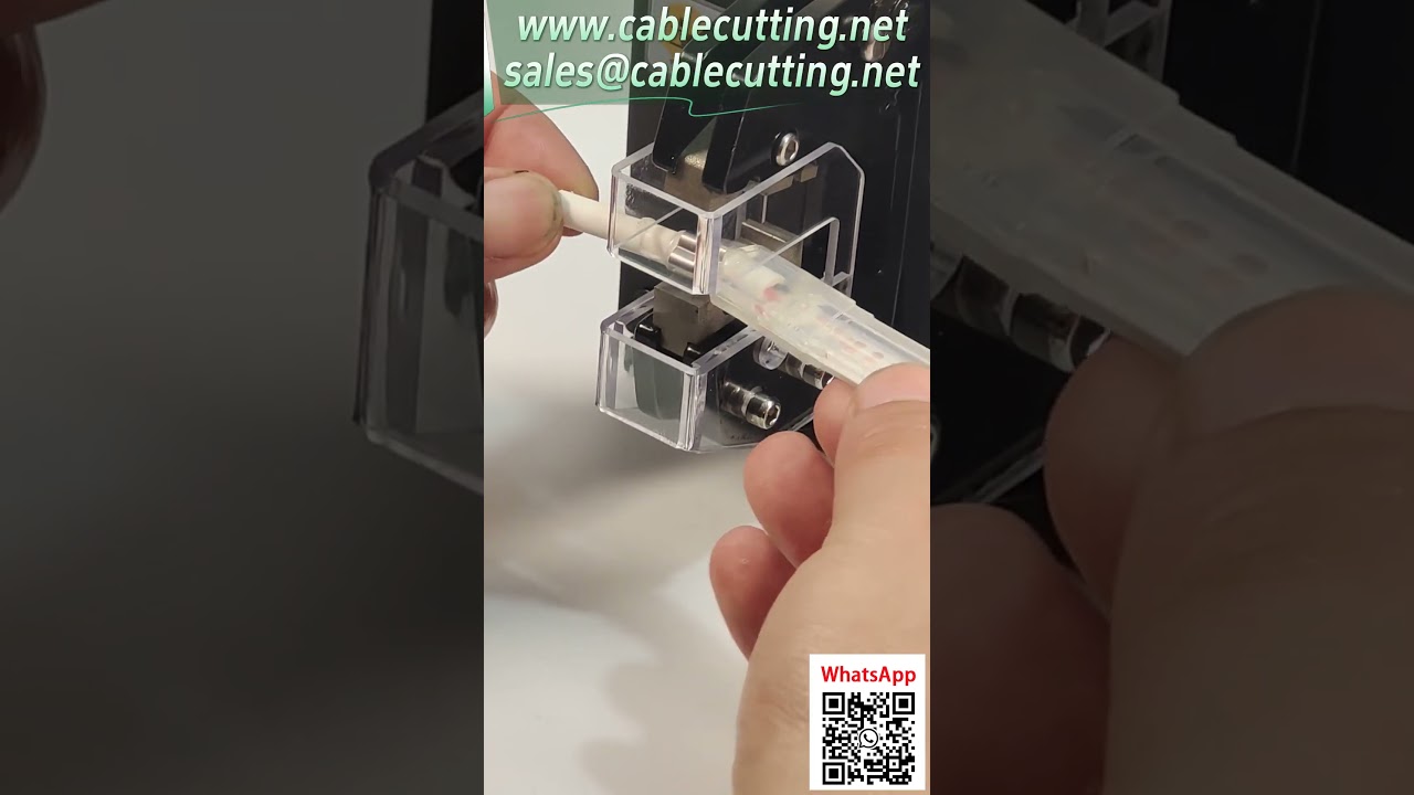 客製特殊形狀壓接｜燈管附件精密加工解決方案