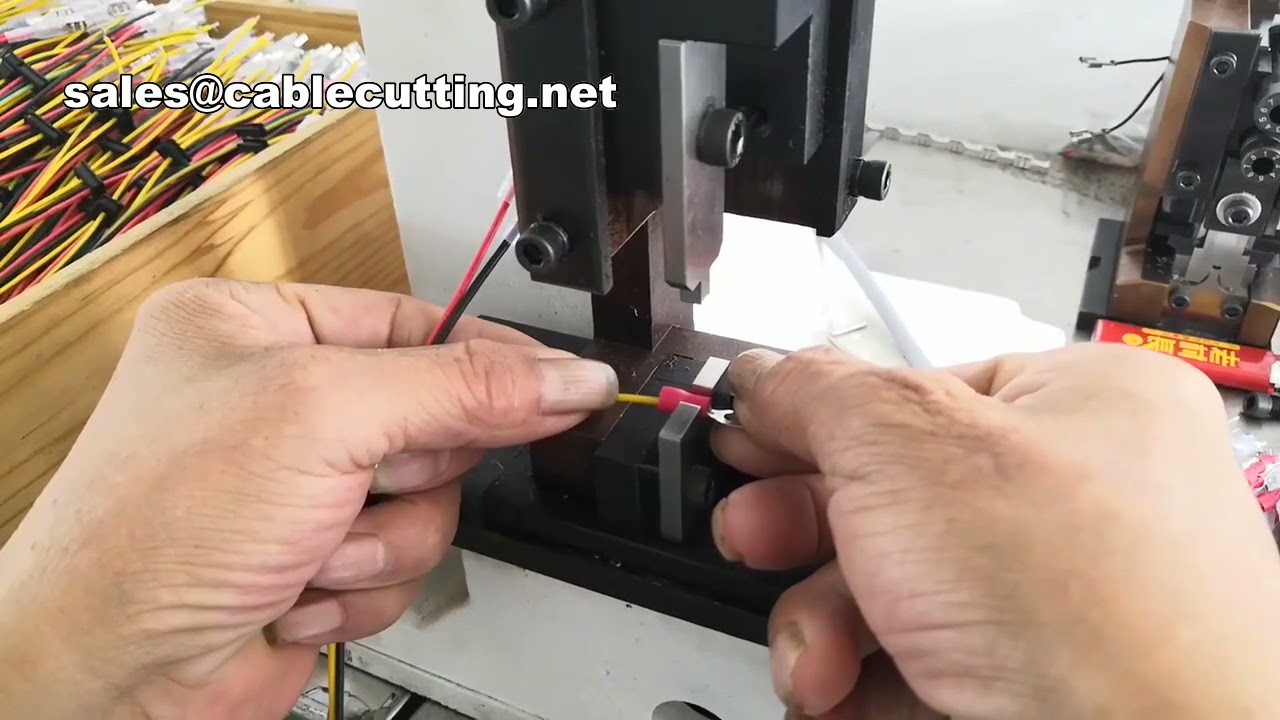 鬆散端子壓接機｜2.0噸專業電線壓接設備，高效自動化線束加工