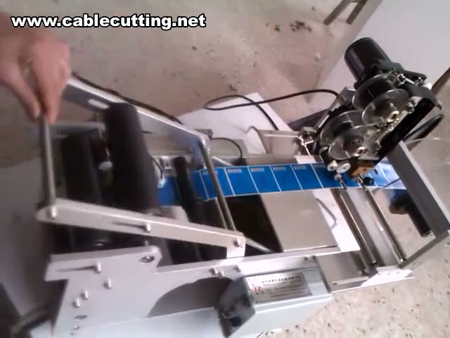 圓瓶貼標機｜半自動貼標機｜高效能瓶裝貼標與填充設備
