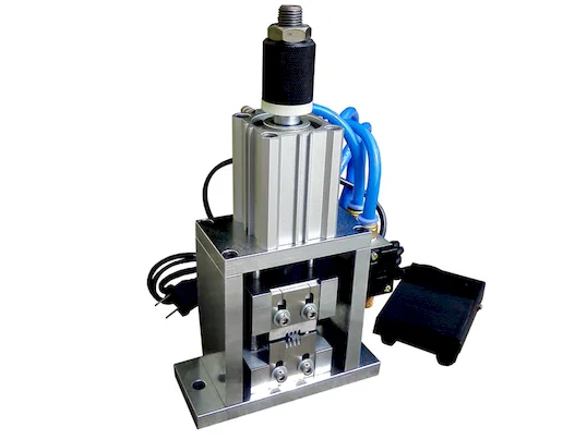 立式鋁箔切割機 屏蔽材料裁切 WPM-901 - HDMI線剝皮機